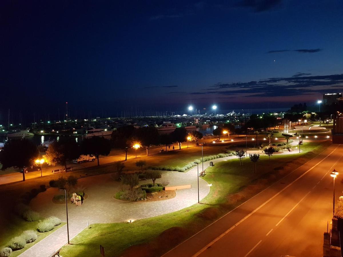 Blue * Umag